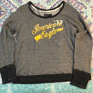 American Eagle sweatshirt
